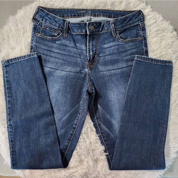 Old Navy Rockstar Mid-Rise Skinny Jeans 👖 - Picture 2 of 11